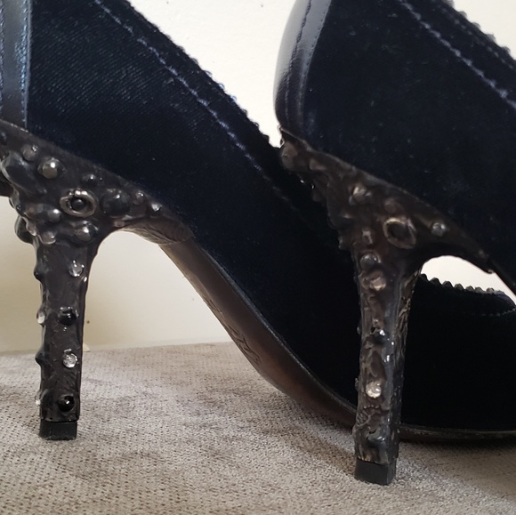 Donald J Pliner High Heels - Picture 3 of 5